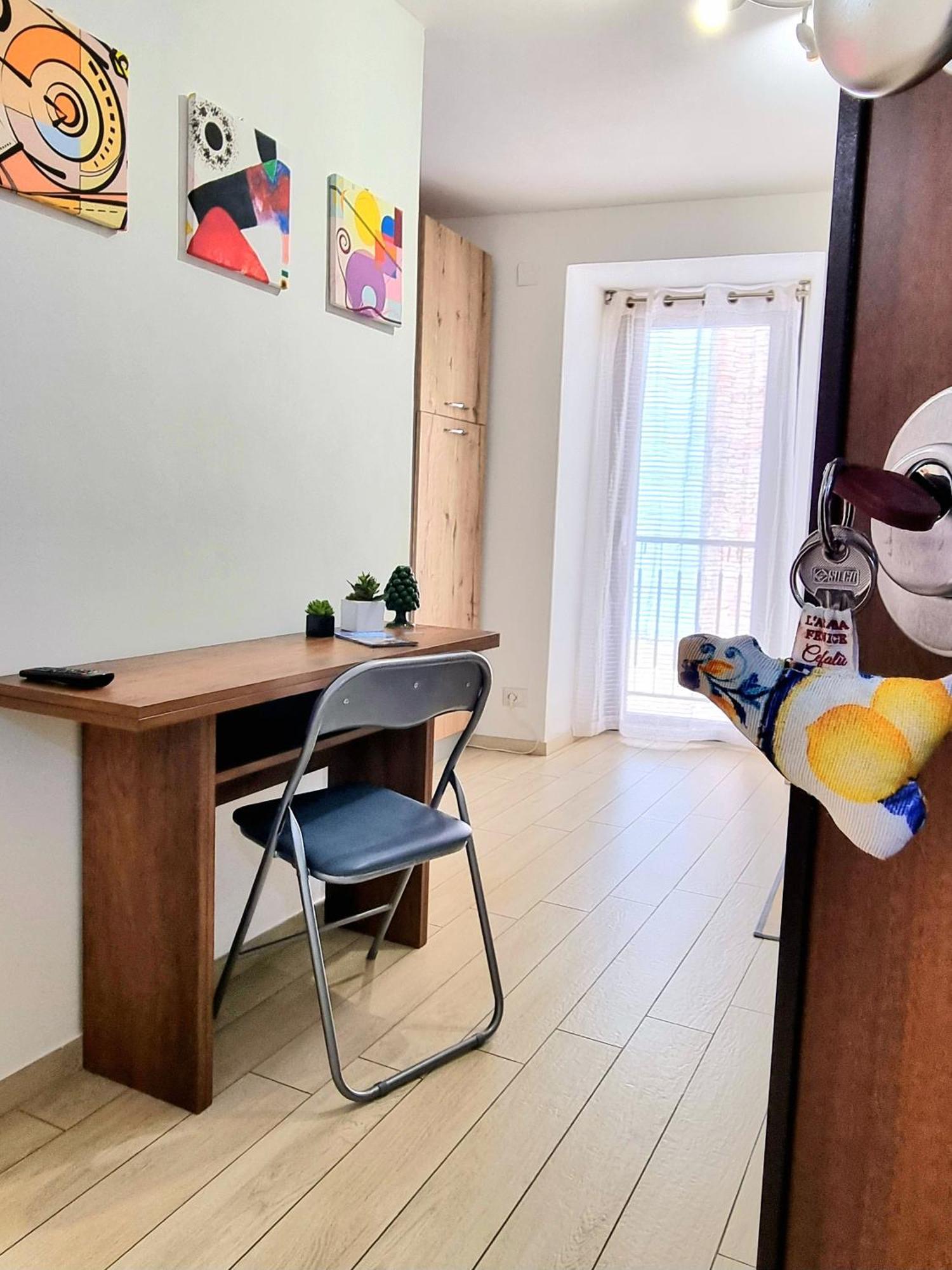 Porta Terra Apartment Чефалу Екстериор снимка